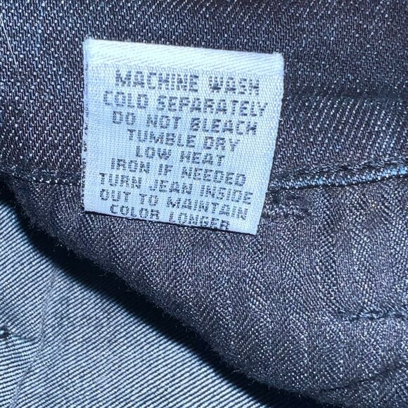 Classic Black Women's Jeans - Picture 7 of 11